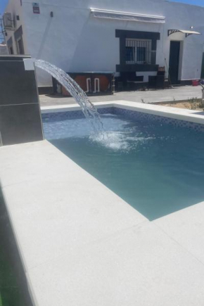 Apartamento relax con piscina y jacussy spa